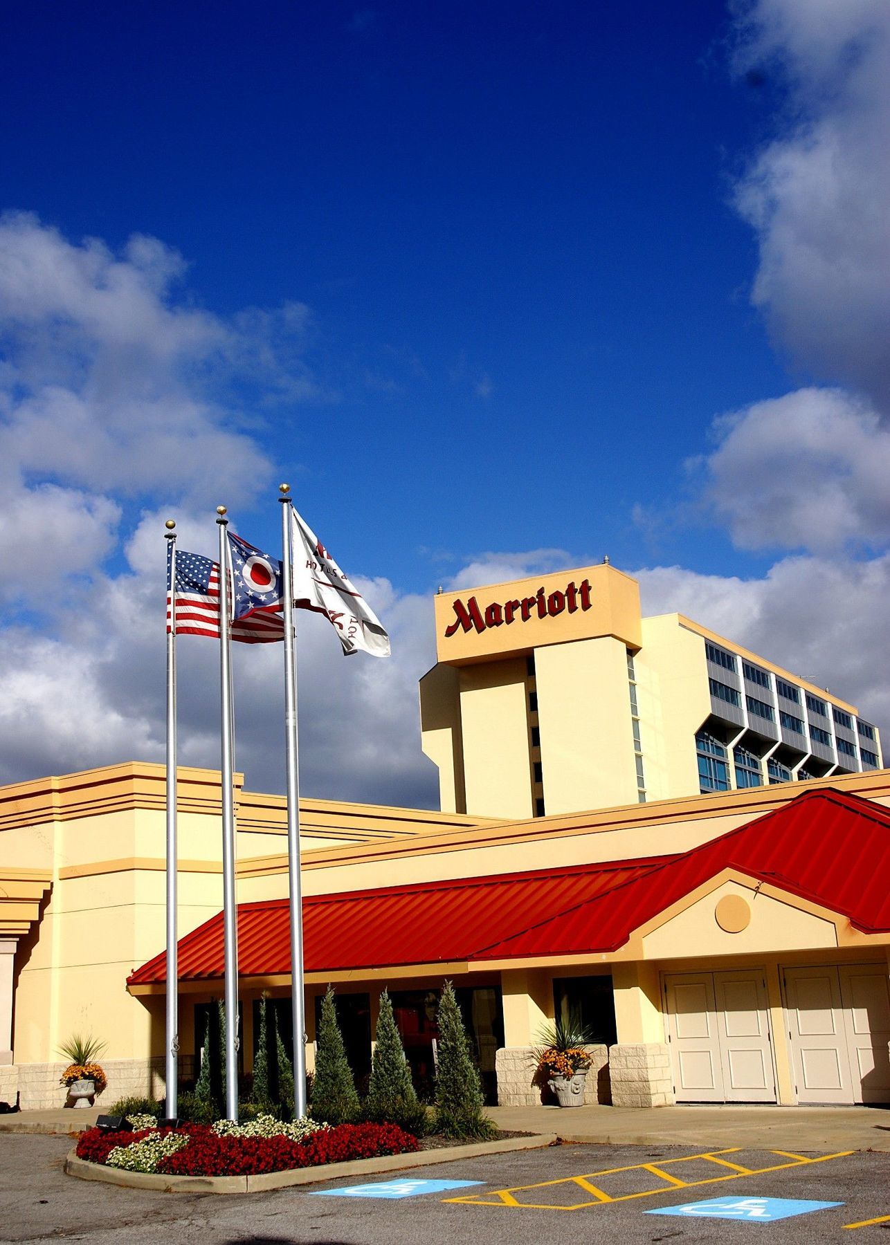 מלון Wyndham Cleveland Airport מראה חיצוני תמונה